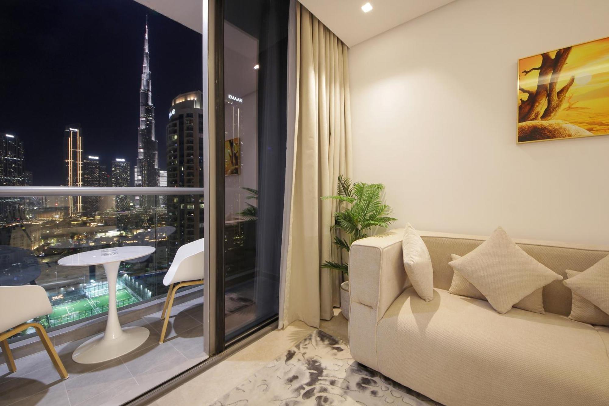 Burj Khalifa View Sterling East , Business Bay * Dubai
